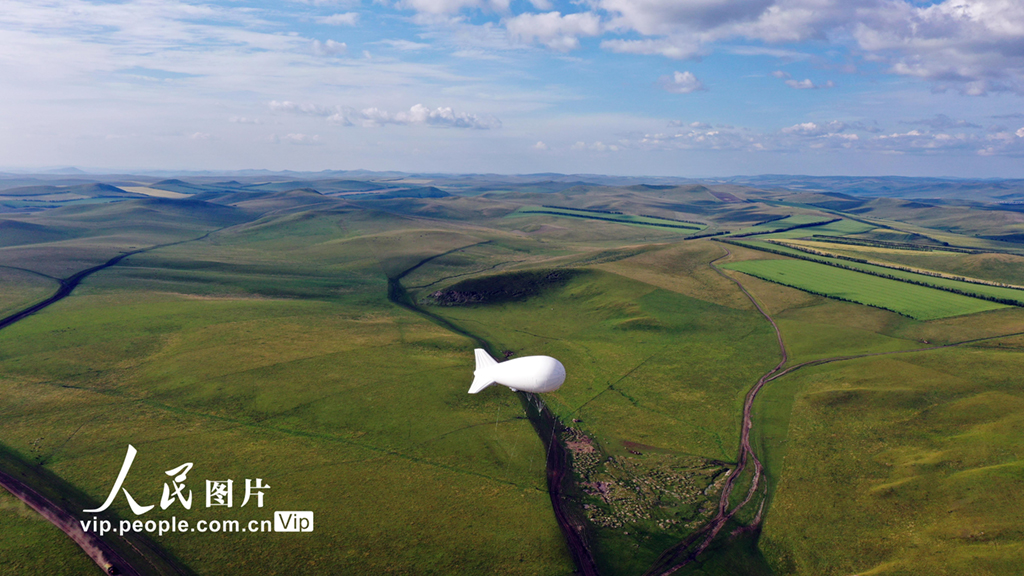 內蒙古呼倫貝爾：放飛系留氣球 觀測草畜平衡