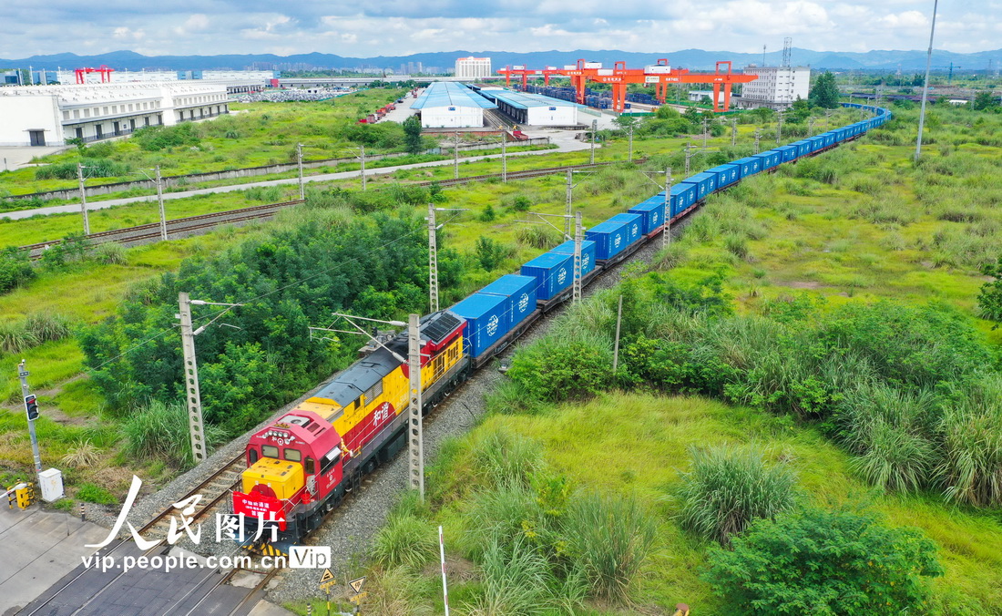 ������ͨ��������-�ٲ�-�ɶ������˵ִ�ɶ�������·�ۡ�4��