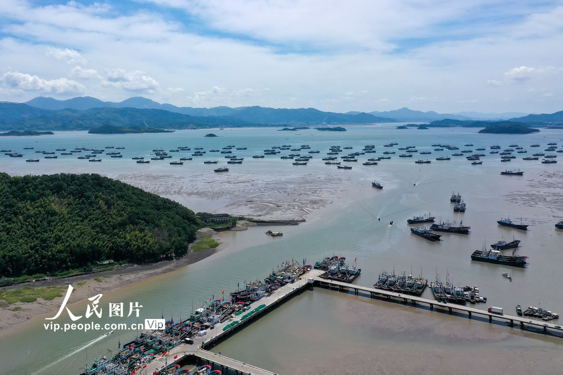 2021年9月5日，航拍浙江省宁波市奉化区桐照村渔港。