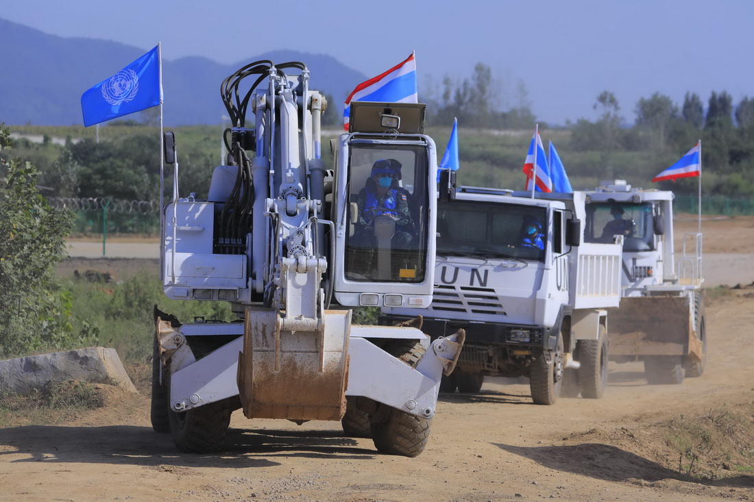 9月11日，泰国参演分队进行临时行动基地建设课目展示。新华社记者 刘芳 摄