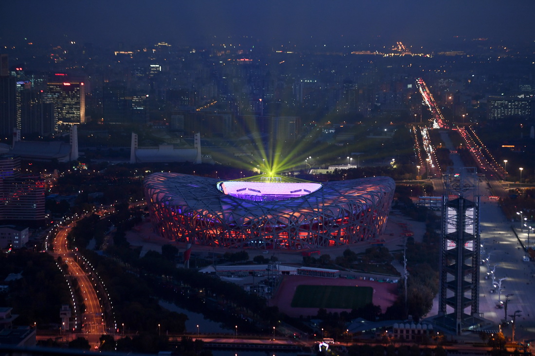 這是10月28日拍攝的國家體育場夜景。