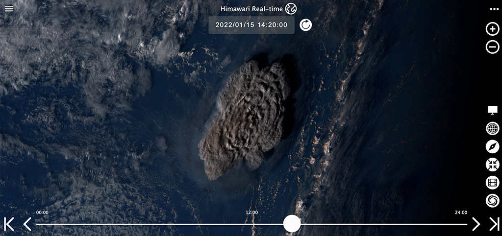 這張1月15日的衛星照片拍攝的是湯加海底火山噴發景象。