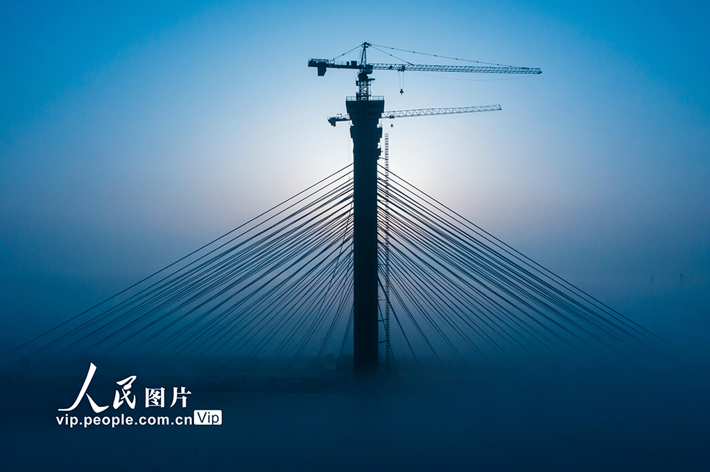 安徽蒙城：“雲端”大橋