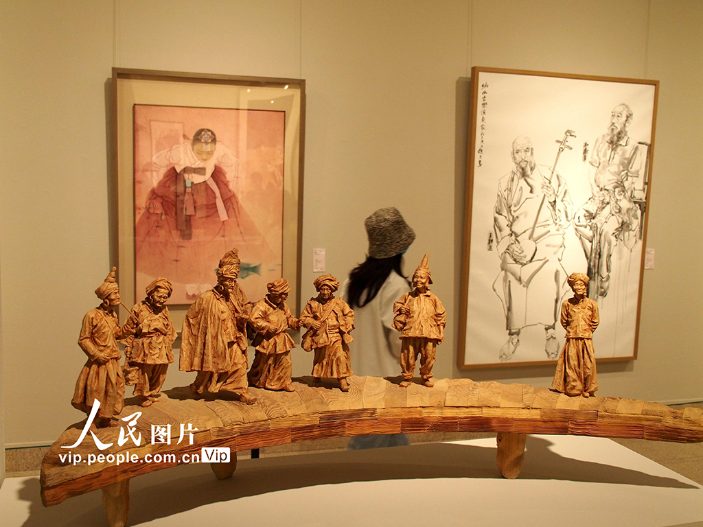 “中華民族一家親”中國畫作品展在中國美術館展出【6】