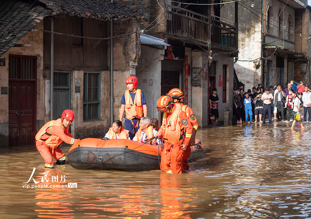 湖南道縣：強降雨導致洪澇災害 自救工作全面展開