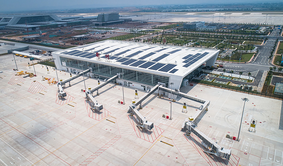 6月14日拍摄的鄂州花湖机场（无人机照片）。
