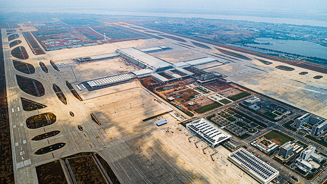 6月14日拍攝的鄂州花湖機場（無人機照片）。