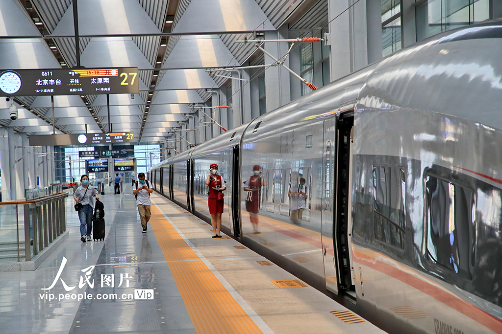 亞洲最大鐵路樞紐客站北京豐台火車站開通運營【6】