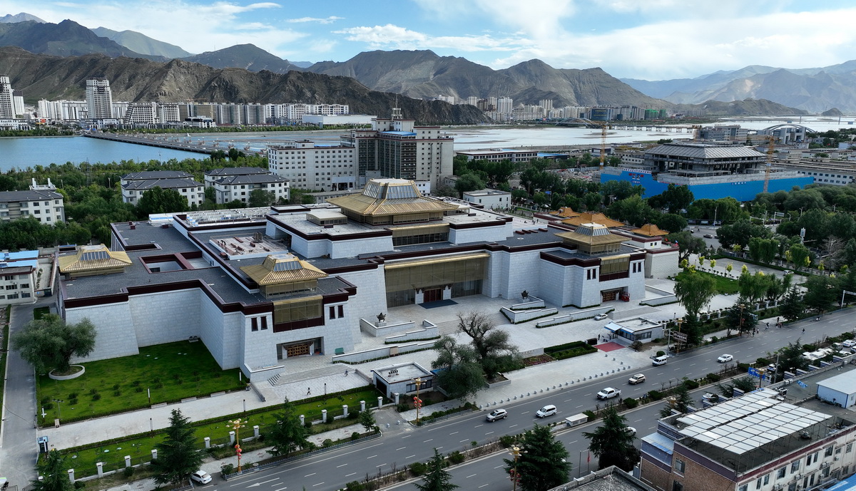 空中俯瞰西藏博物館新館（6月30日攝，無人機照片）。