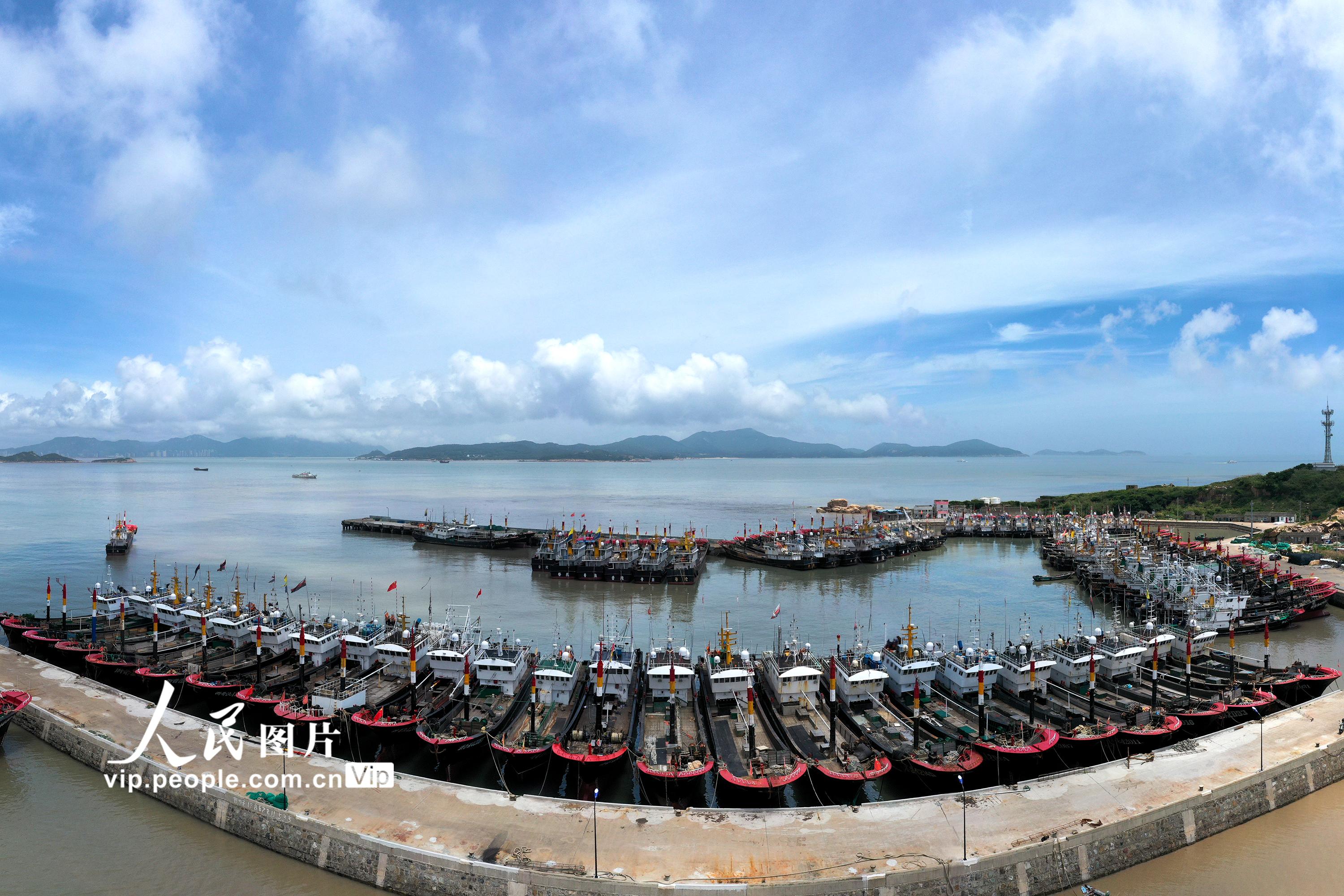 浙江舟山：漁船在港避台風“艾利”【5】