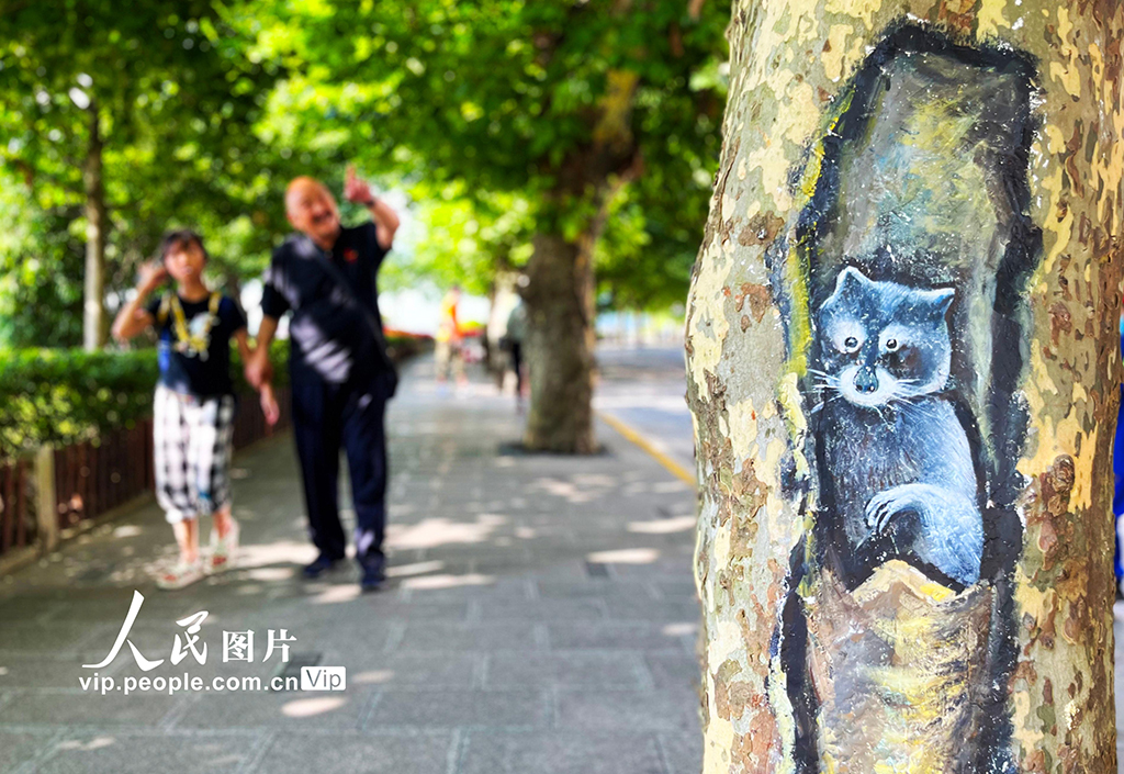 江西九江：树木养护新举措 3D动物“跃然树上”【3】