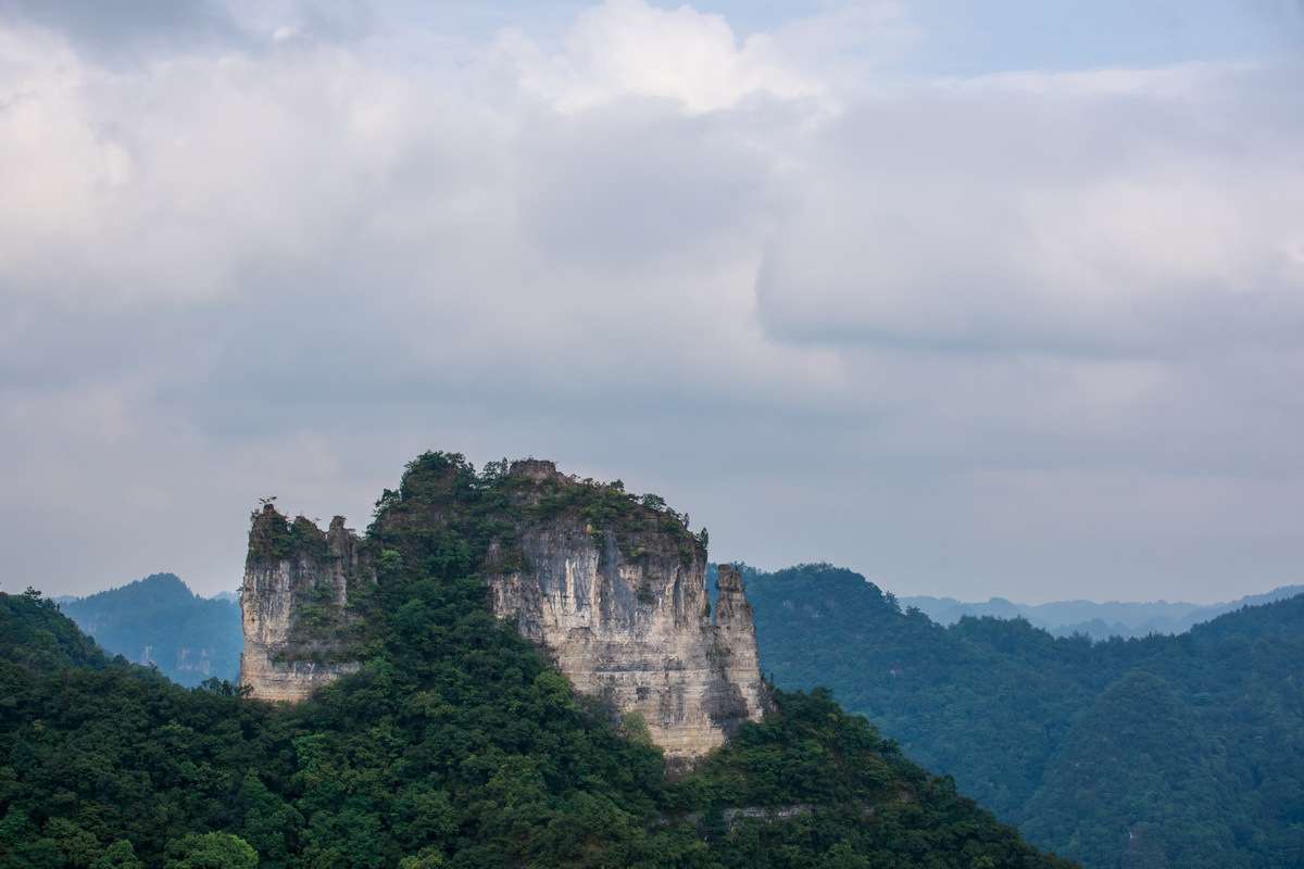 8月7日在雲台山景區拍攝的筆架山。