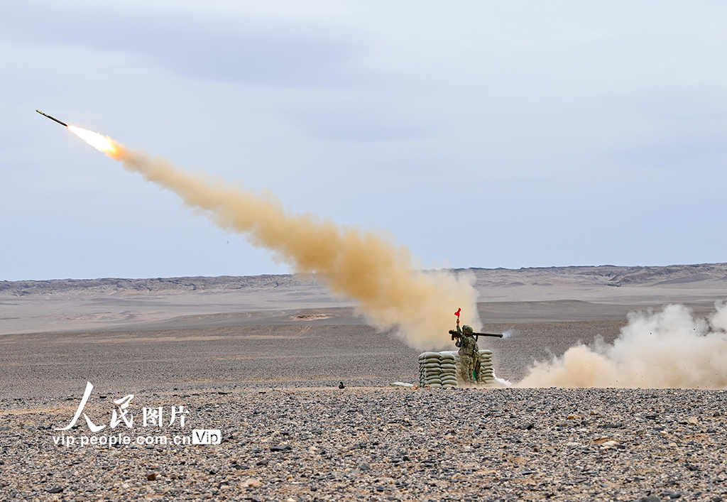 2022年8月27日，陸軍第71集團軍某旅組織防空分隊進行導彈射擊。