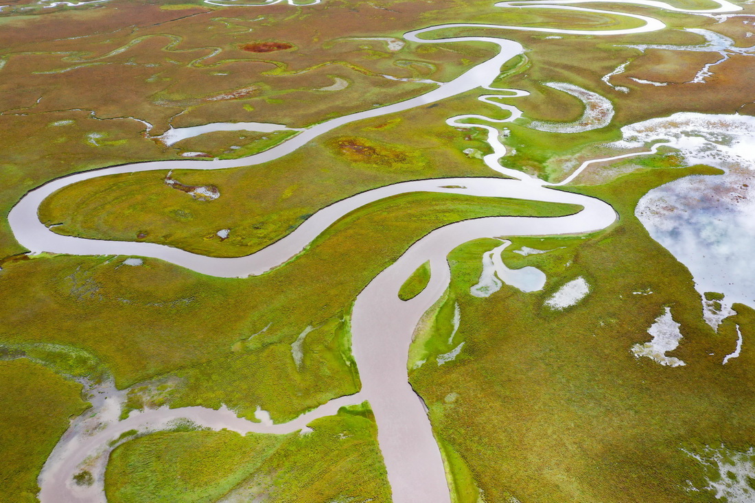 9月17日拍攝的阿萬倉濕地風光（無人機照片）。