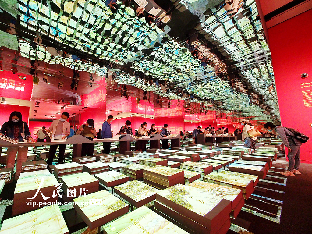 “盛世修典――‘中国历代绘画大系’成果展”在国博开幕