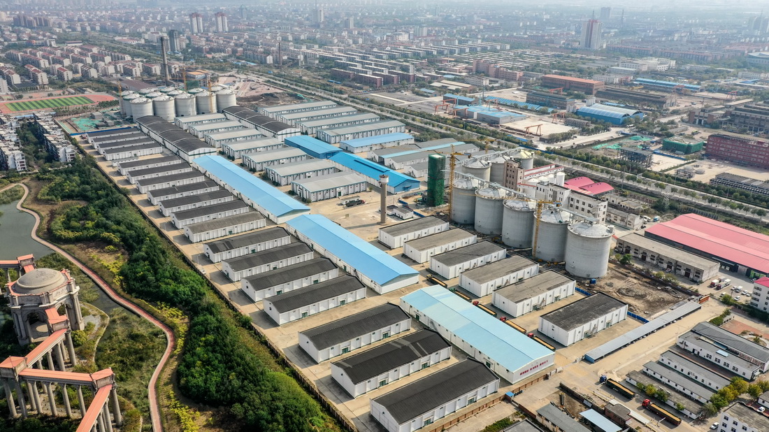 这是无人机拍摄的中央储备粮天津东丽直属库有限公司大港分公司（10月12日摄，无人机照片）。