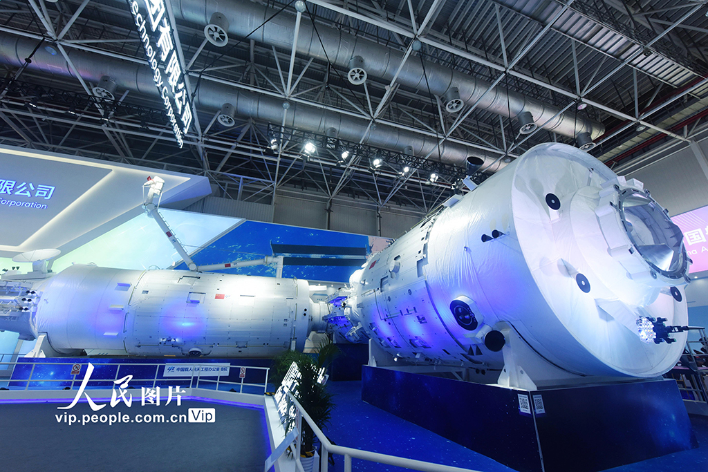 中國空間站組合體展示艙亮相第十四屆中國航展【3】
