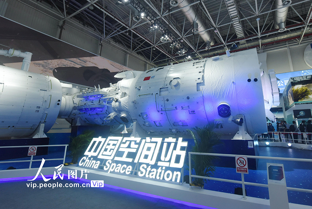 中國空間站組合體展示艙亮相第十四屆中國航展【6】