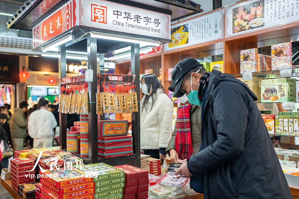 江苏苏州：节后旅游持续升温 山塘街游人如织【5】