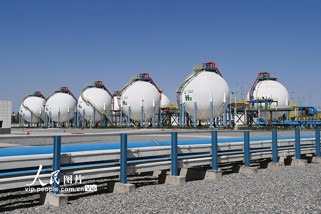 新疆庫車：我國首個萬噸級光伏綠氫項目全面投產【3】