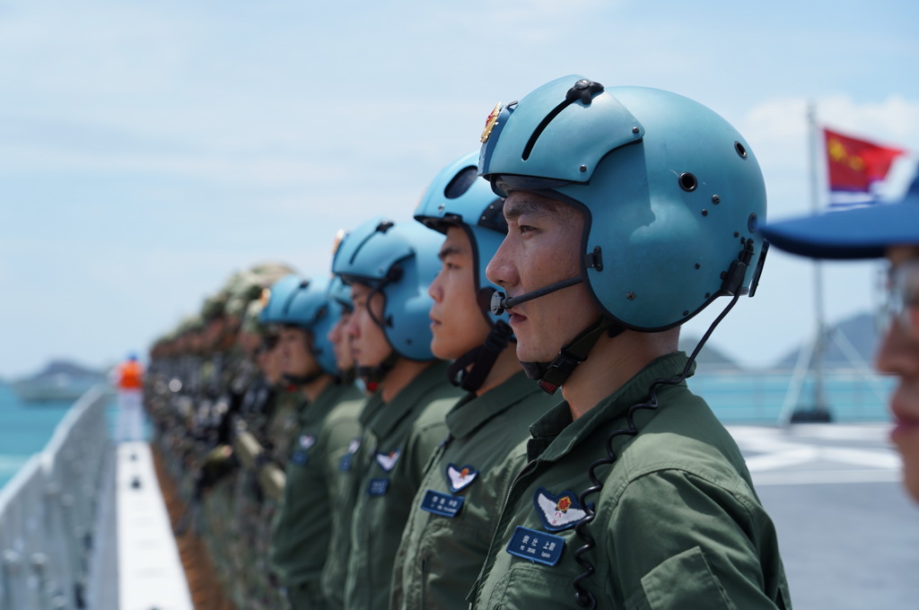 中泰“藍色突擊-2023”海軍聯訓中方任務部隊抵泰