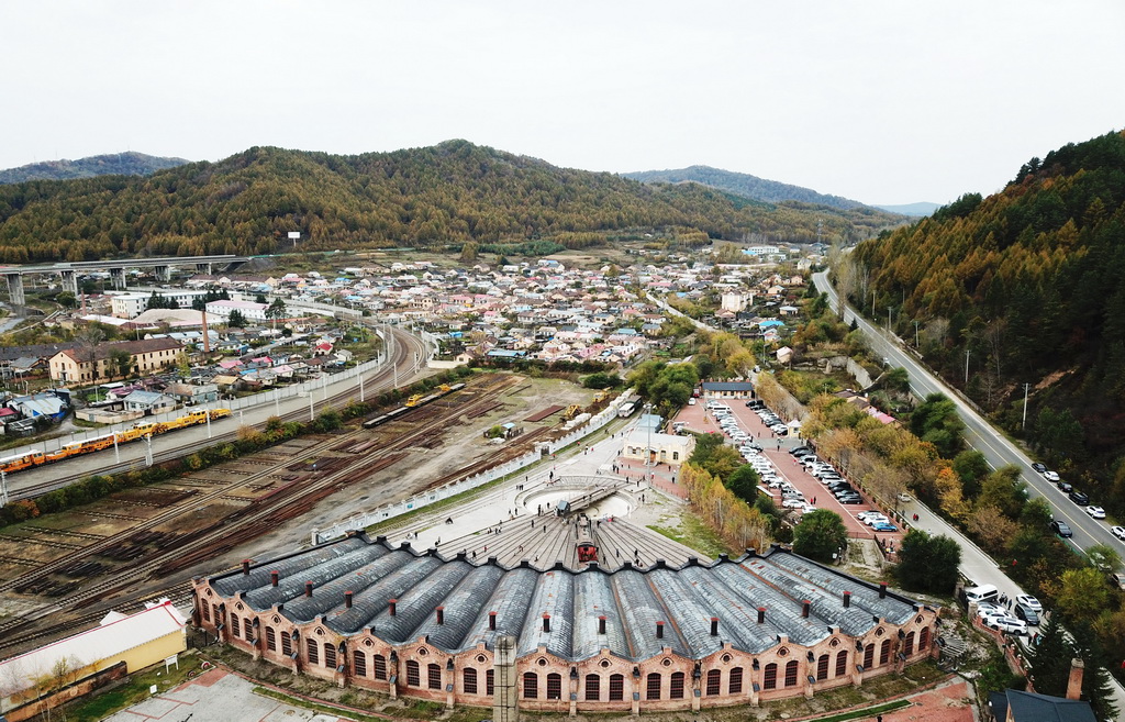 這是10月3日拍攝的橫道河子中東鐵路機車庫遺址（無人機照片）。