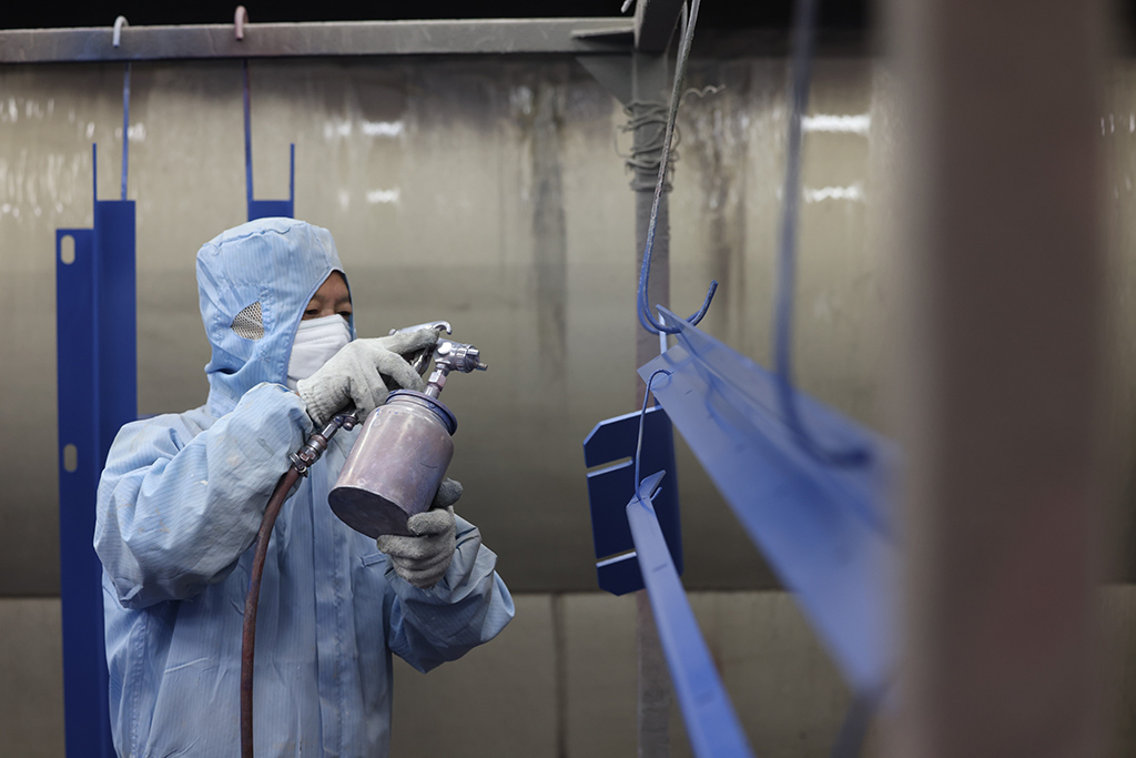 11��11�գ�����ʡ��ͨ����ͨ�۽��ӽ����޹�˾���䣬�����ڶԵ���¯��Ʒ�������ᡣ���������� �������