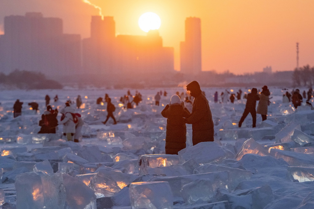 1��7�գ��ڷⶳ���ɻ����������Σ��ο�������ʱ�ֵġ���ʯ�������档