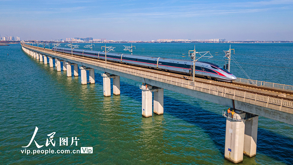 江蘇蘇州：檢修維護世界第一長橋 護航春運平安路