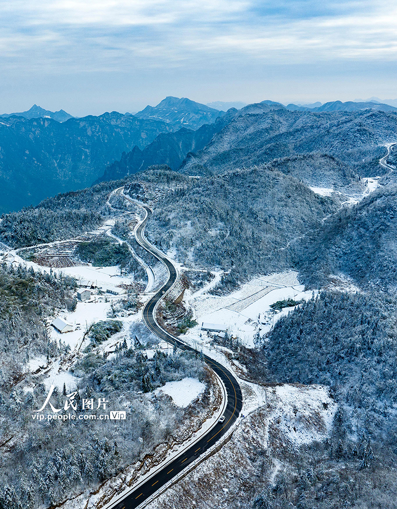 湖北秭歸：四好農村路雪景【4】