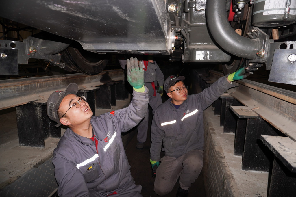 1��29�գ��г����ݻ������޹�˾�����ڼ������ײ���