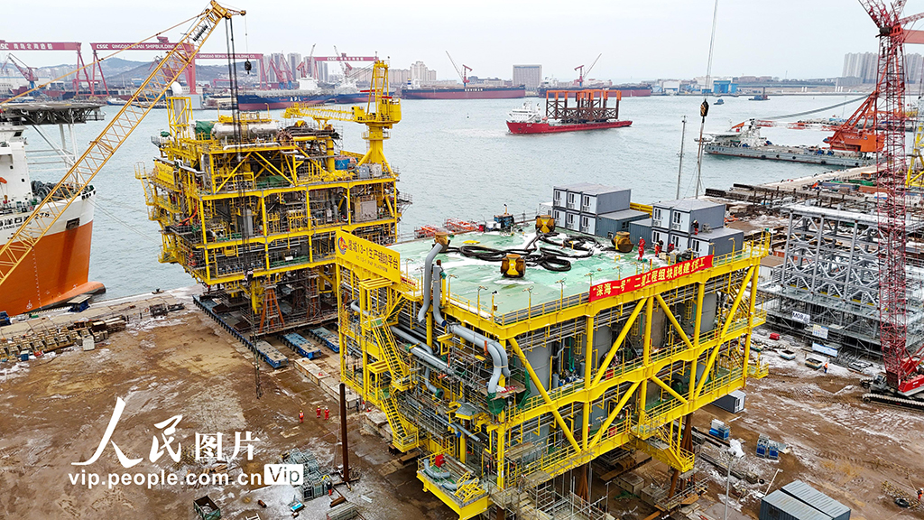 ɽ���ൺ�����һ�š����ڹ����ۺϴ���ƽ̨½�ؽ����깤��2��