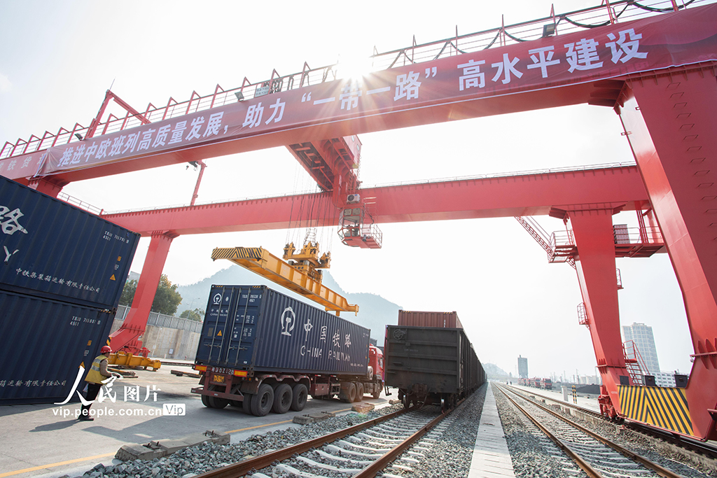 ������ɽ����ŷ���С�����ɽ�š��׷���2��