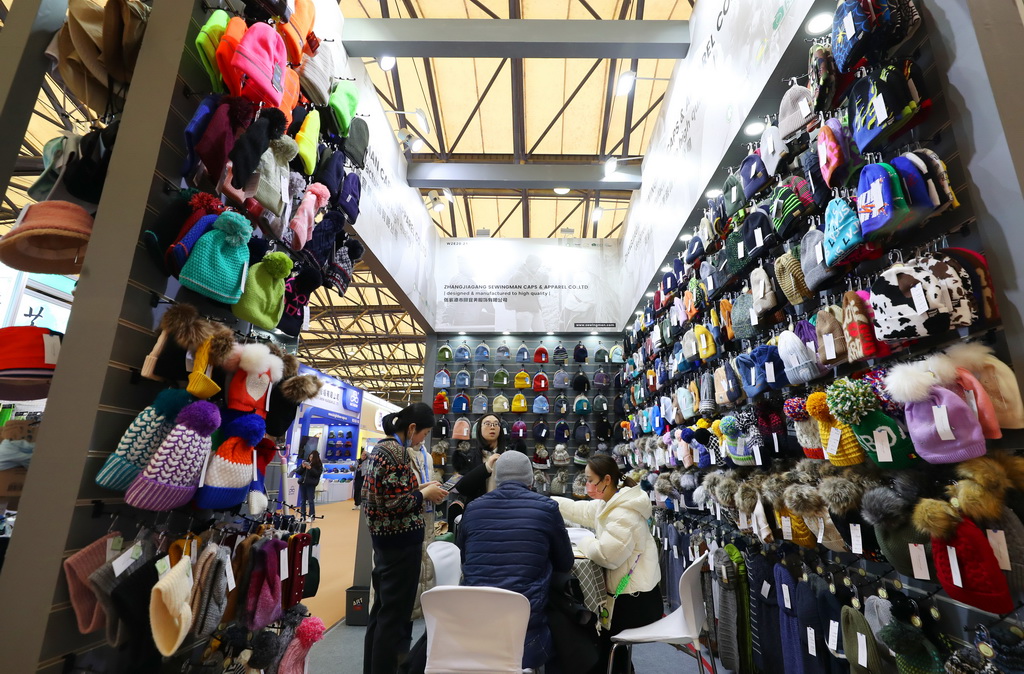 3��1�գ�չ������һ�ҷ�����ҵչ̨�Ͻ���Ǣ̸��