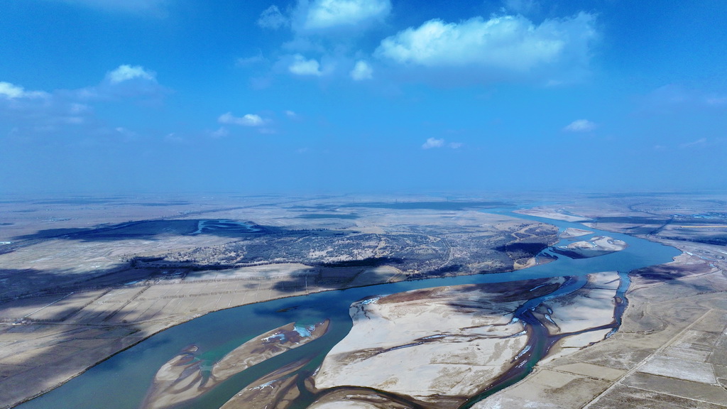 X這是3月1日拍攝的黃河寧夏段（無人機照片）。