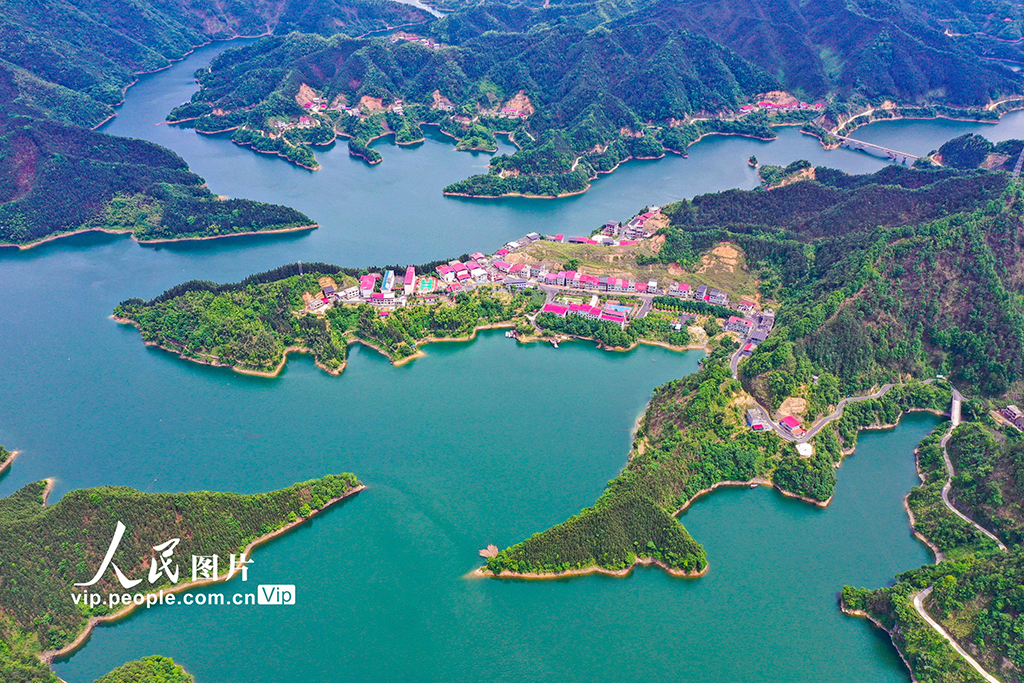  Qiyang, Hunan: clean water and green ecological beauty