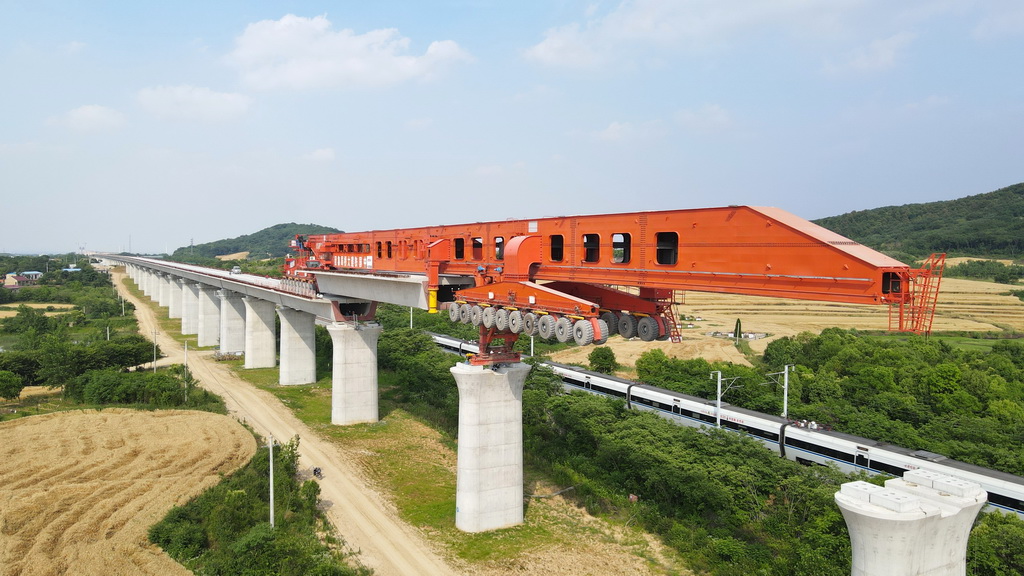 �����й��������ž��½������ϸ������������ֳ���5��23���㣬���˻���Ƭ�����»������ ����ϲ ��