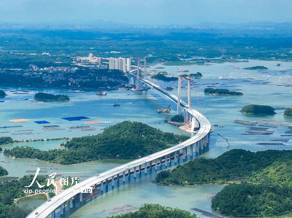 廣西欽州：龍門大橋建設有序推進