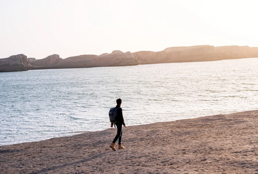 人生海海，海西珍惜