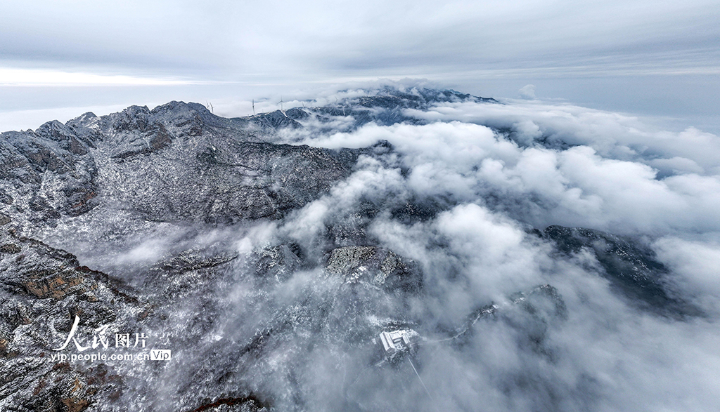 山西永济：五老峰迎降雪【4】