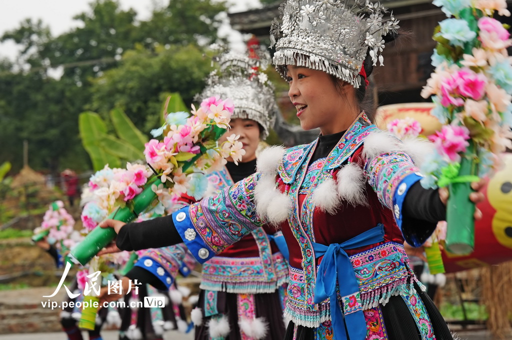 广西融水：“打同年”迎新年