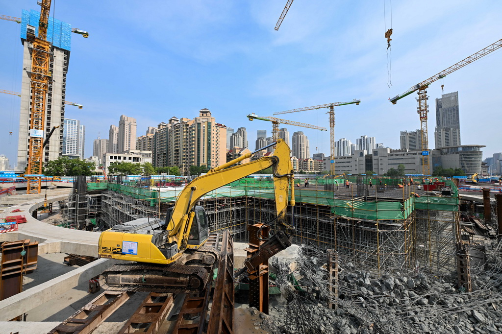 天津南門外大街商圈北部片區城市更新項目建設現場（5月29日攝）。