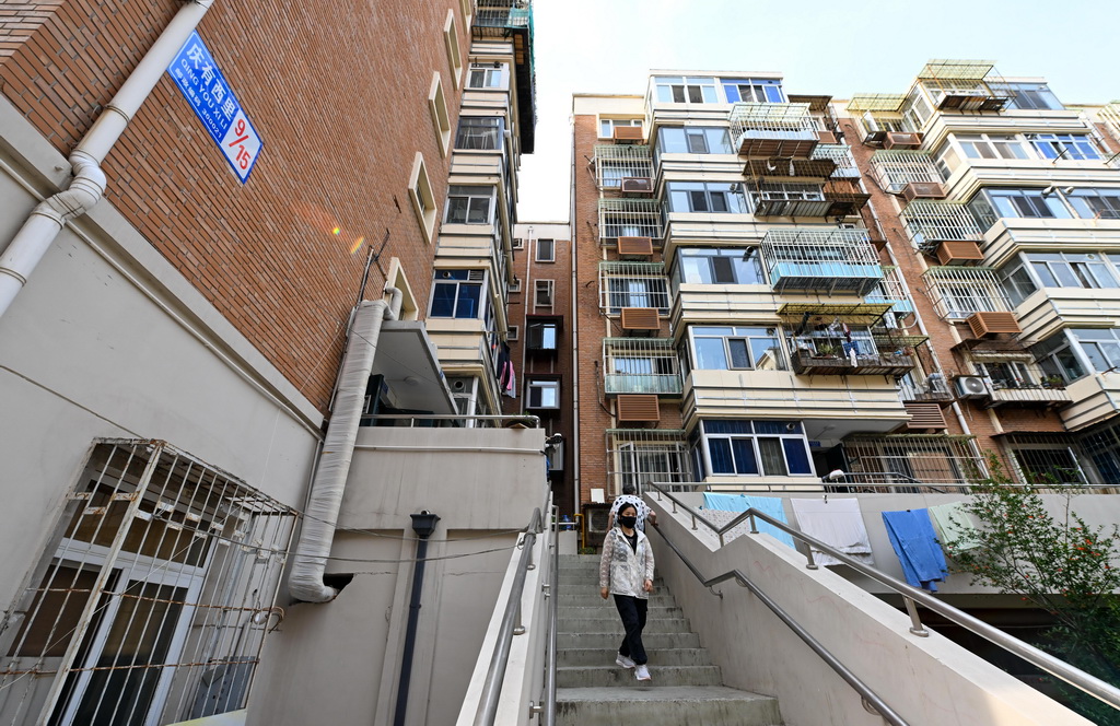 天津南門外大街商圈北部片區城市更新項目改造翻新后的慶有西裡社區（5月29日攝）。