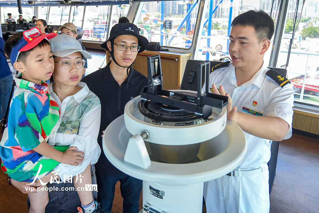 海南海口：“雪龍2”號向公眾開放【4】