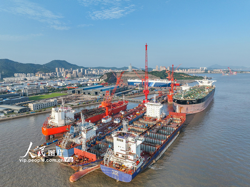 浙江舟山：船舶維修忙【5】