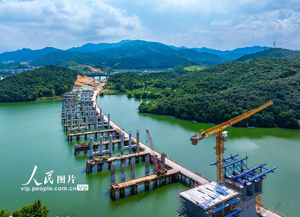 浙江寧海：楊梅嶺水庫大橋建設正酣【4】