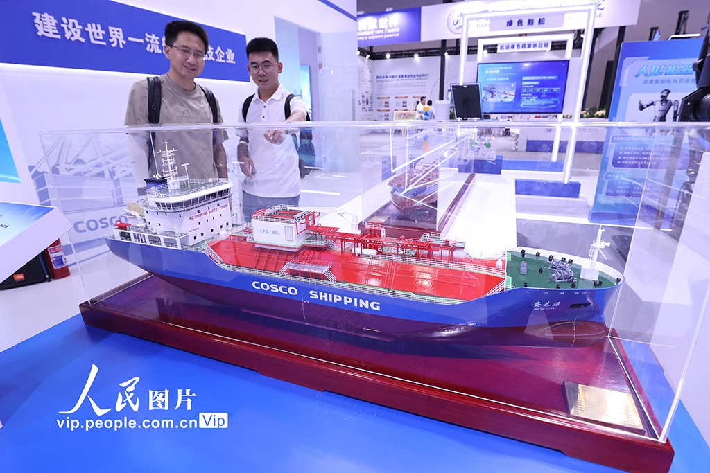 北京：第十七届国际交通技术与设备展览会开幕【3】