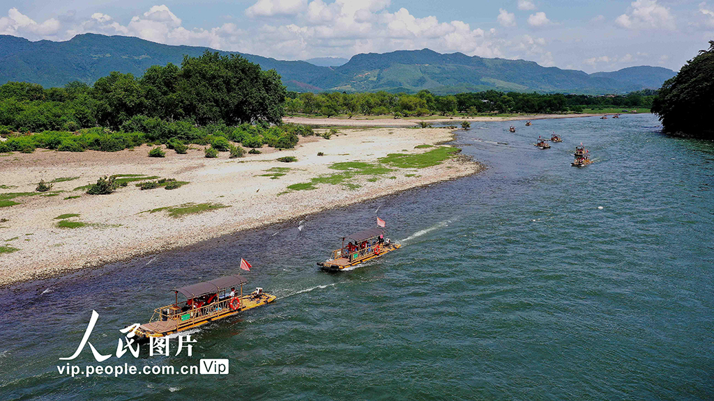广西灵川：江中泛舟享清凉【5】