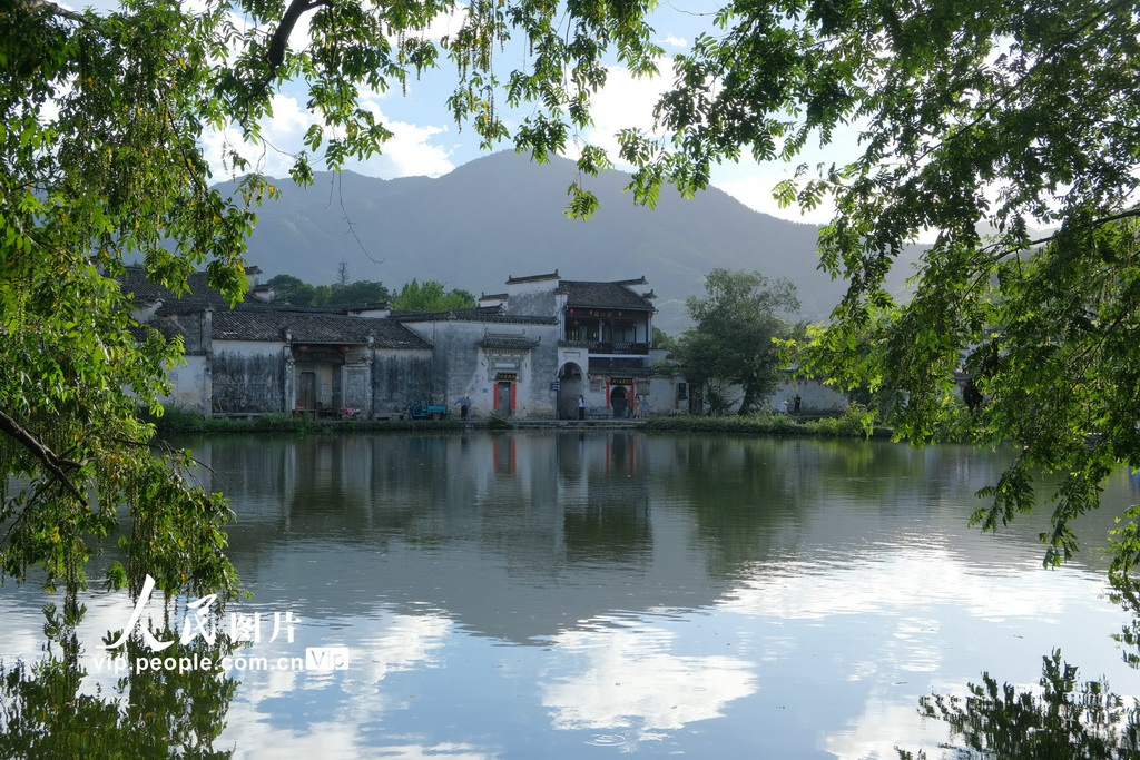 安徽黟縣：水墨宏村景色宜人【3】