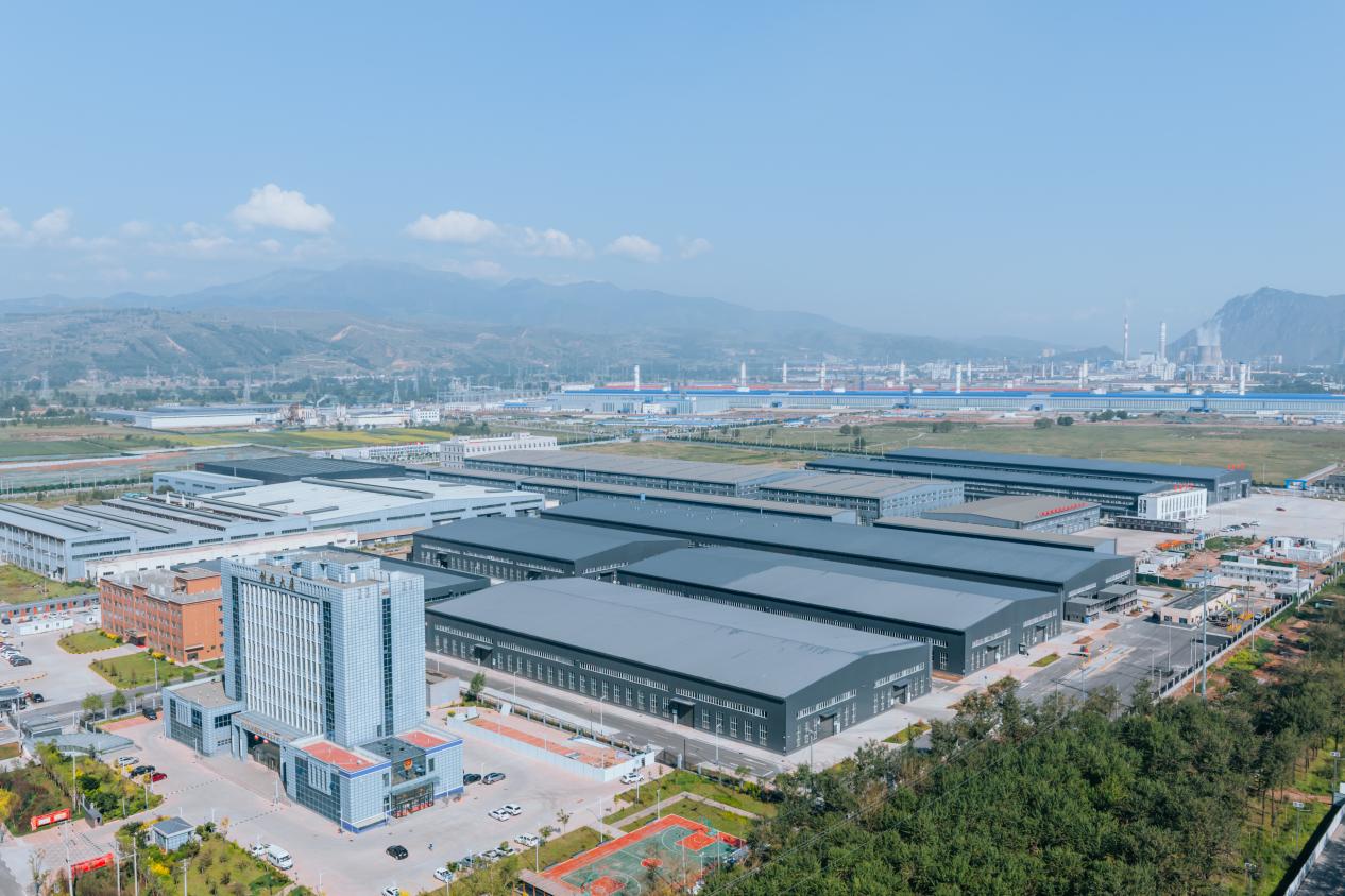俯瞰大通北川工業園區。邱活攝